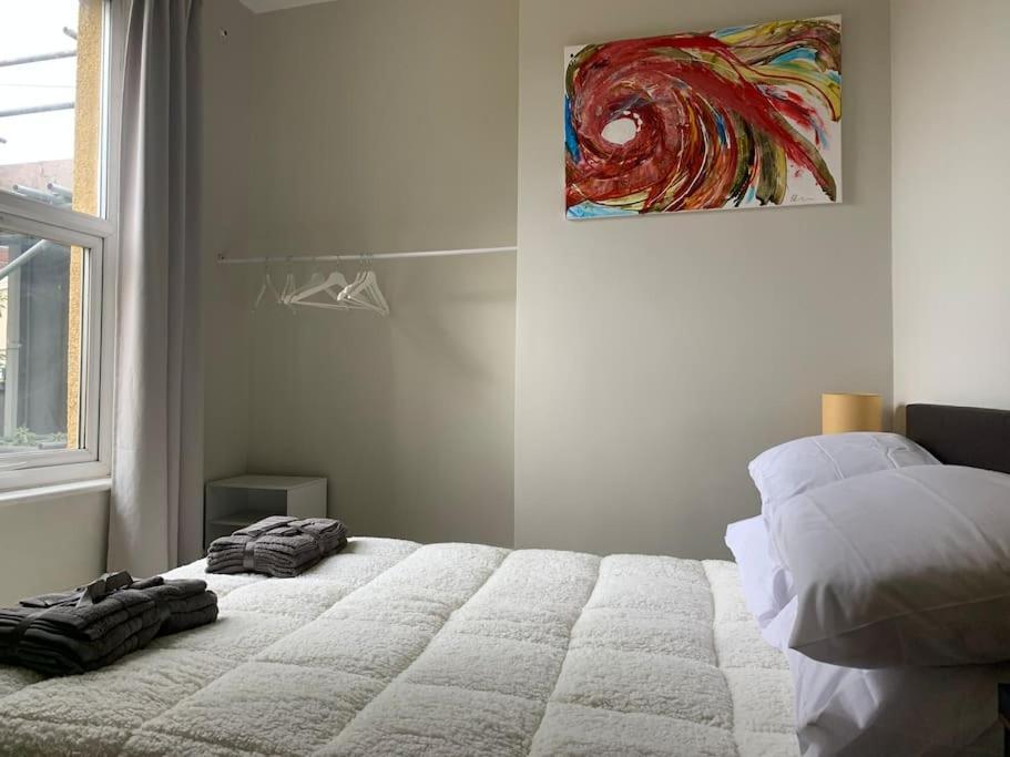 Central 2 Bed Flat. Free Parking Bristol Kültér fotó